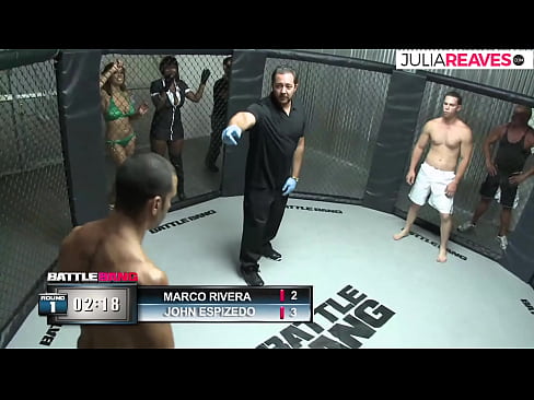 ❤️ Ultimate Fighter-ը ռինգում մենամարտից անմիջապես հետո ծեծում է թվով աղջկան Դժվար պոռնո մեզ մոտ ❌️